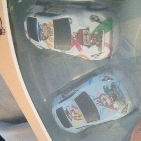 LABUBU 12-PIECE RACE CAR SET GREAT COLLECTOR'S FEES OR FOR FUN - Picture 4 of 6